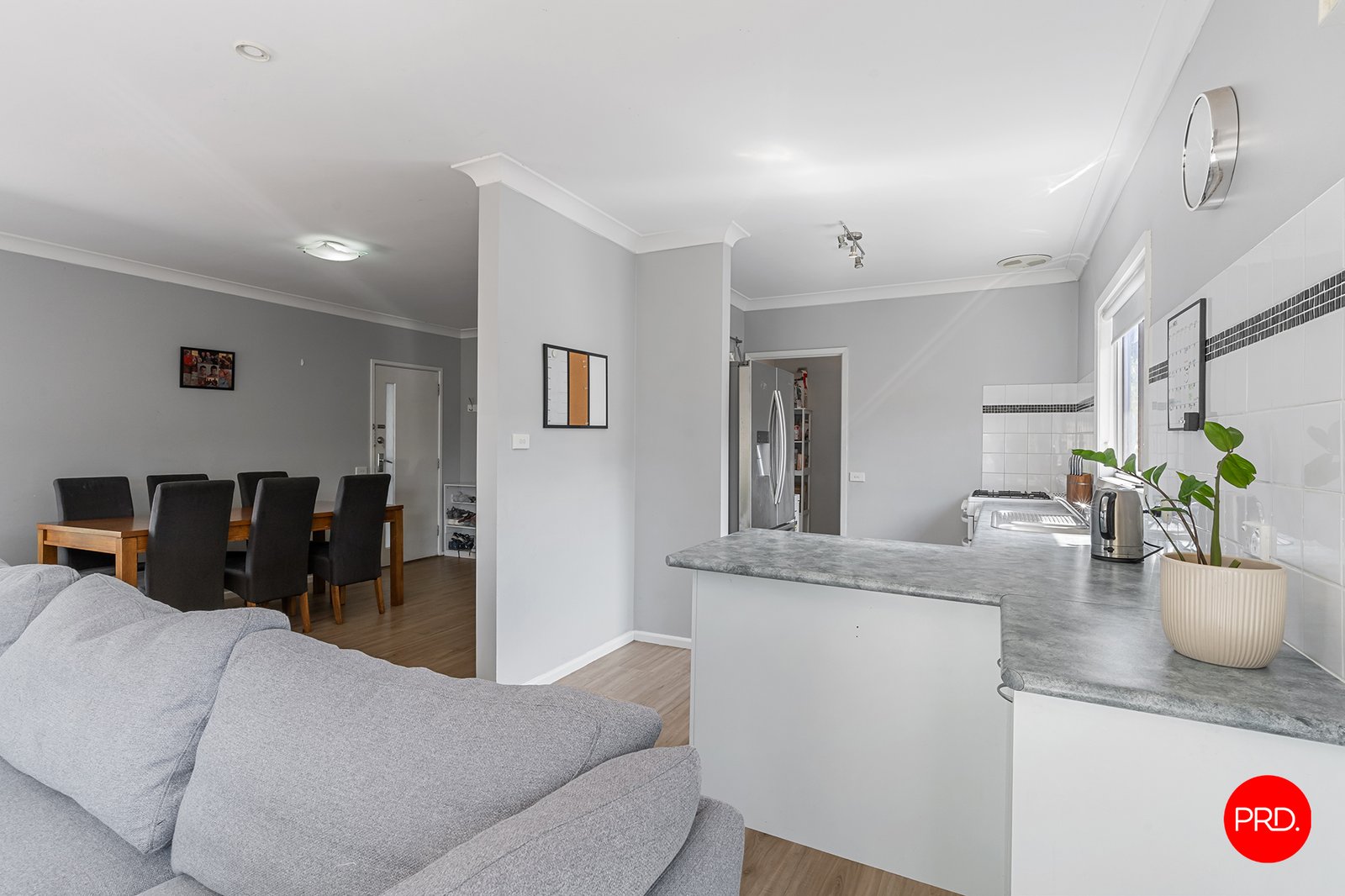 6 Cambridge Crescent WHITE HILLS 5