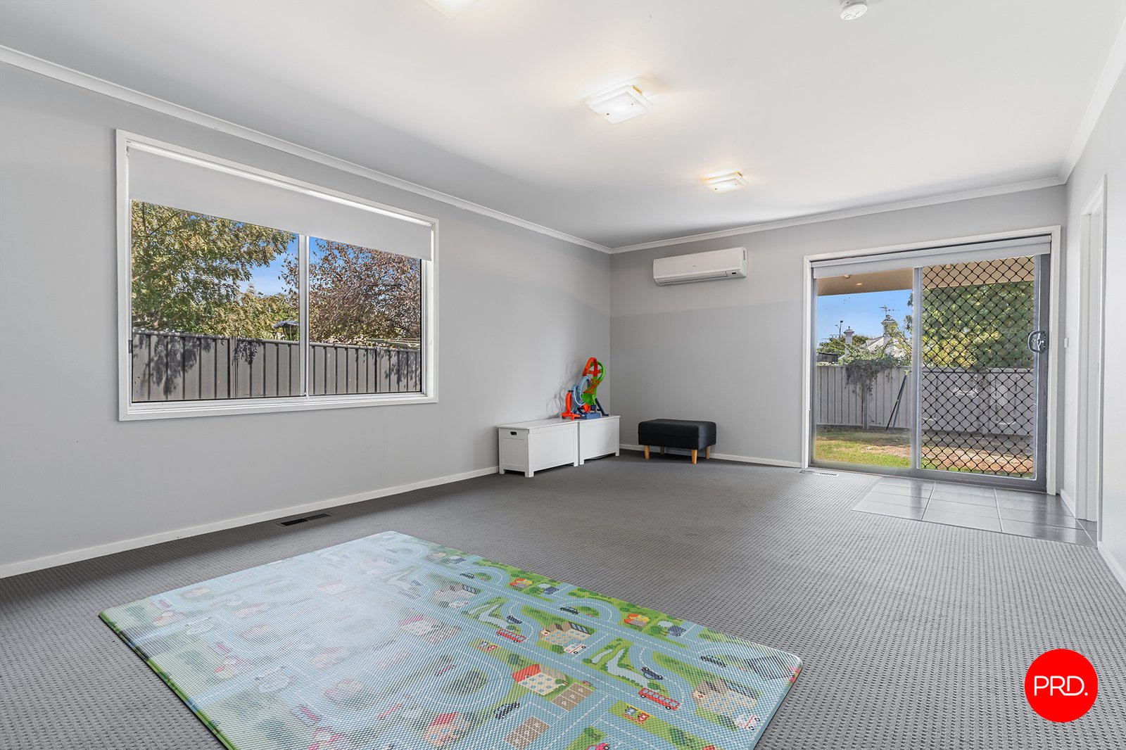 6 Cambridge Crescent WHITE HILLS 13