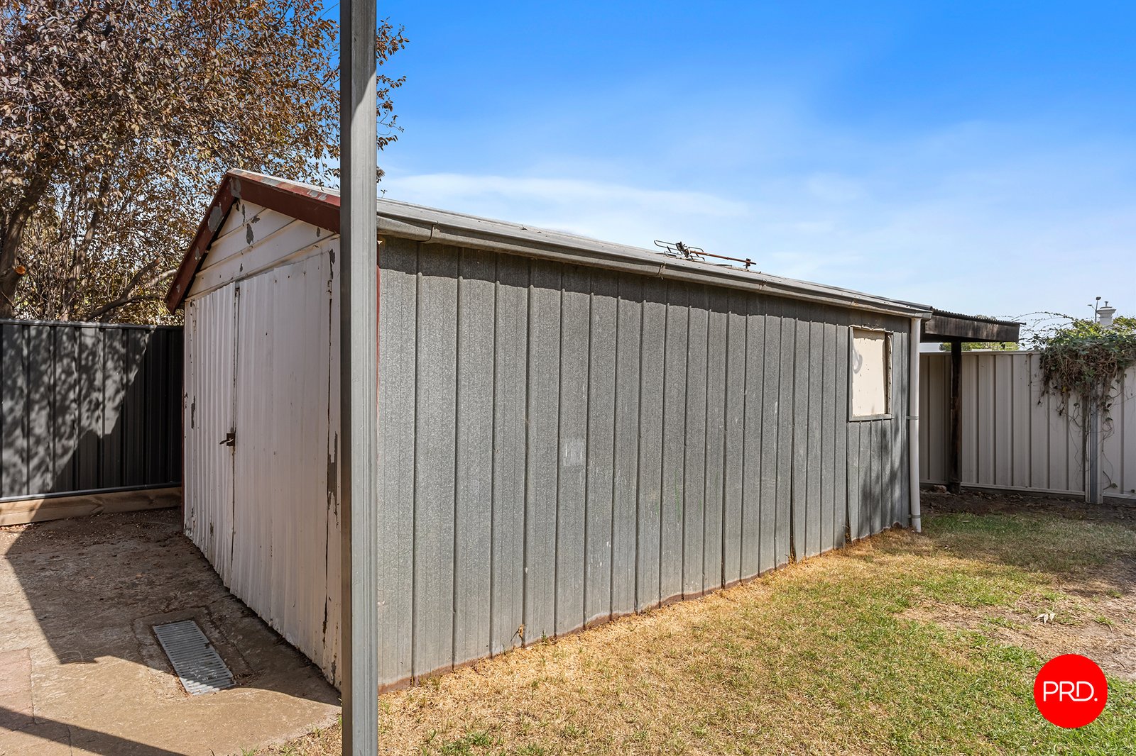 6 Cambridge Crescent WHITE HILLS 16