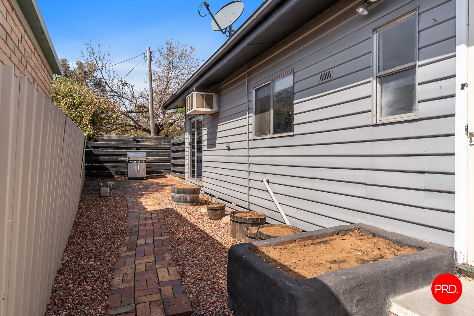 6 Cambridge Crescent WHITE HILLS 18