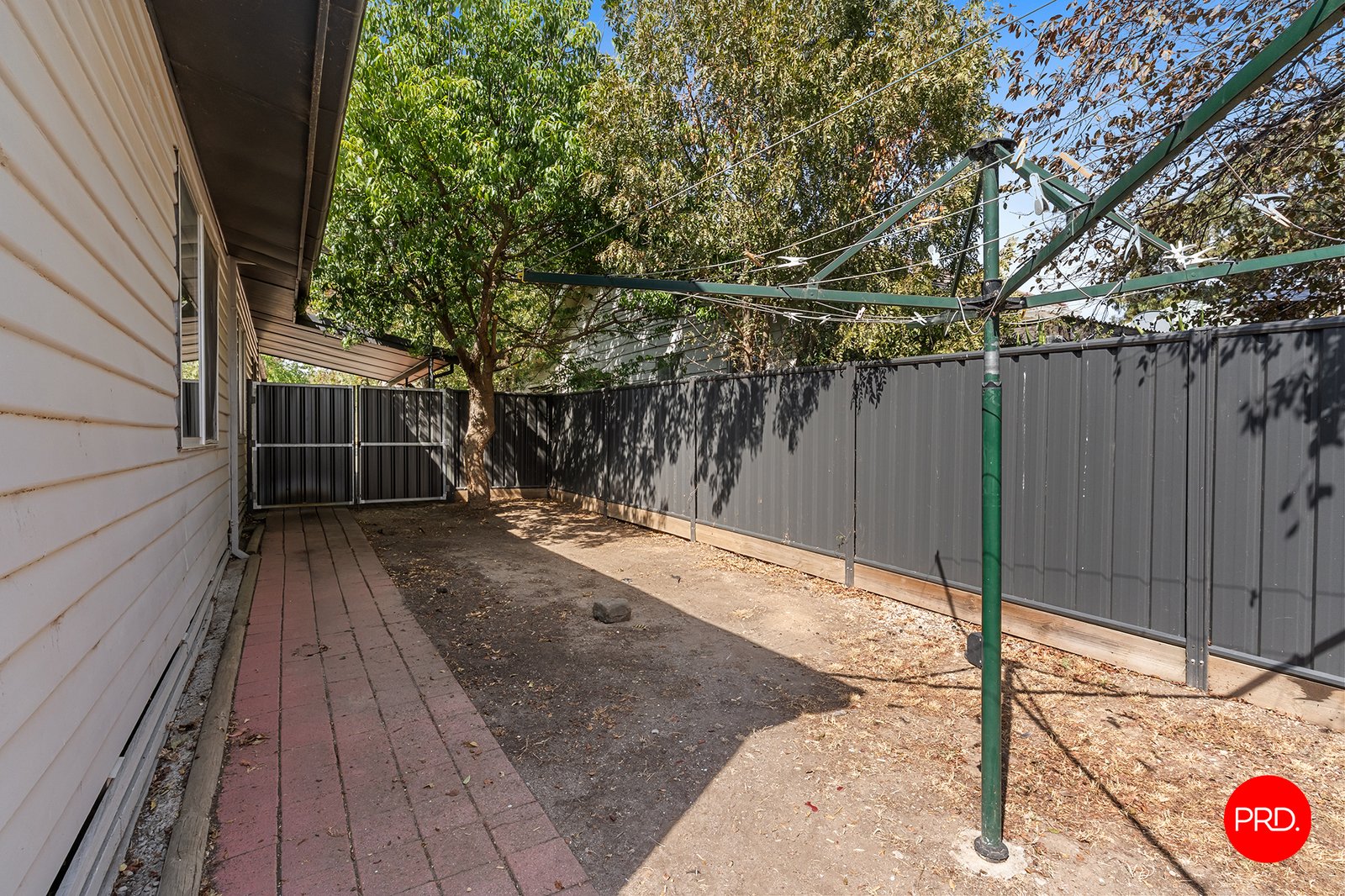 6 Cambridge Crescent WHITE HILLS 19