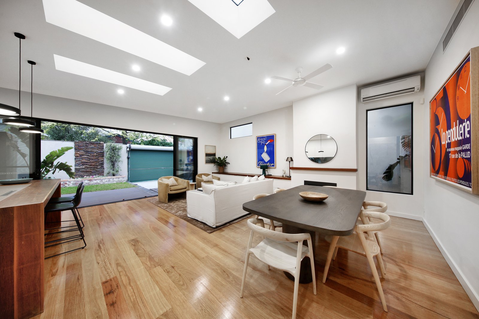 Gallery: 6 Camden Street