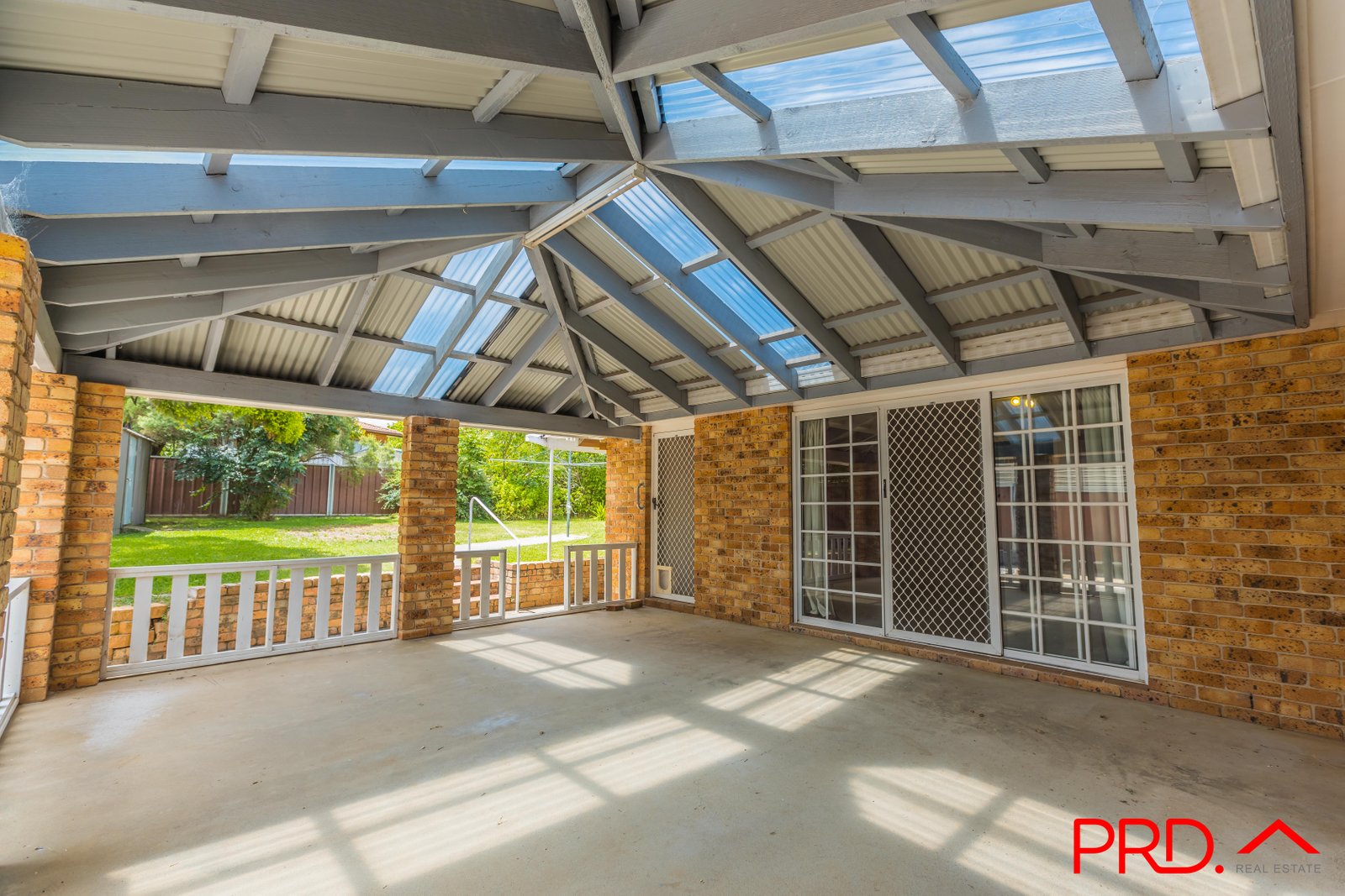 6 Camira Crescent TAMWORTH 21