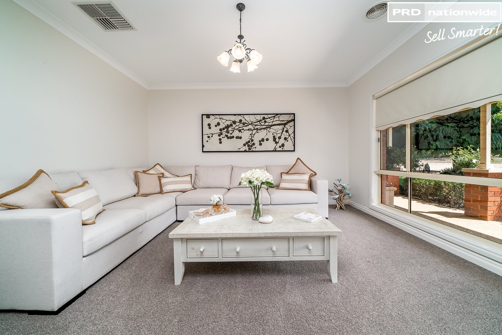 6 Campaspe Close SPRINGVALE 8