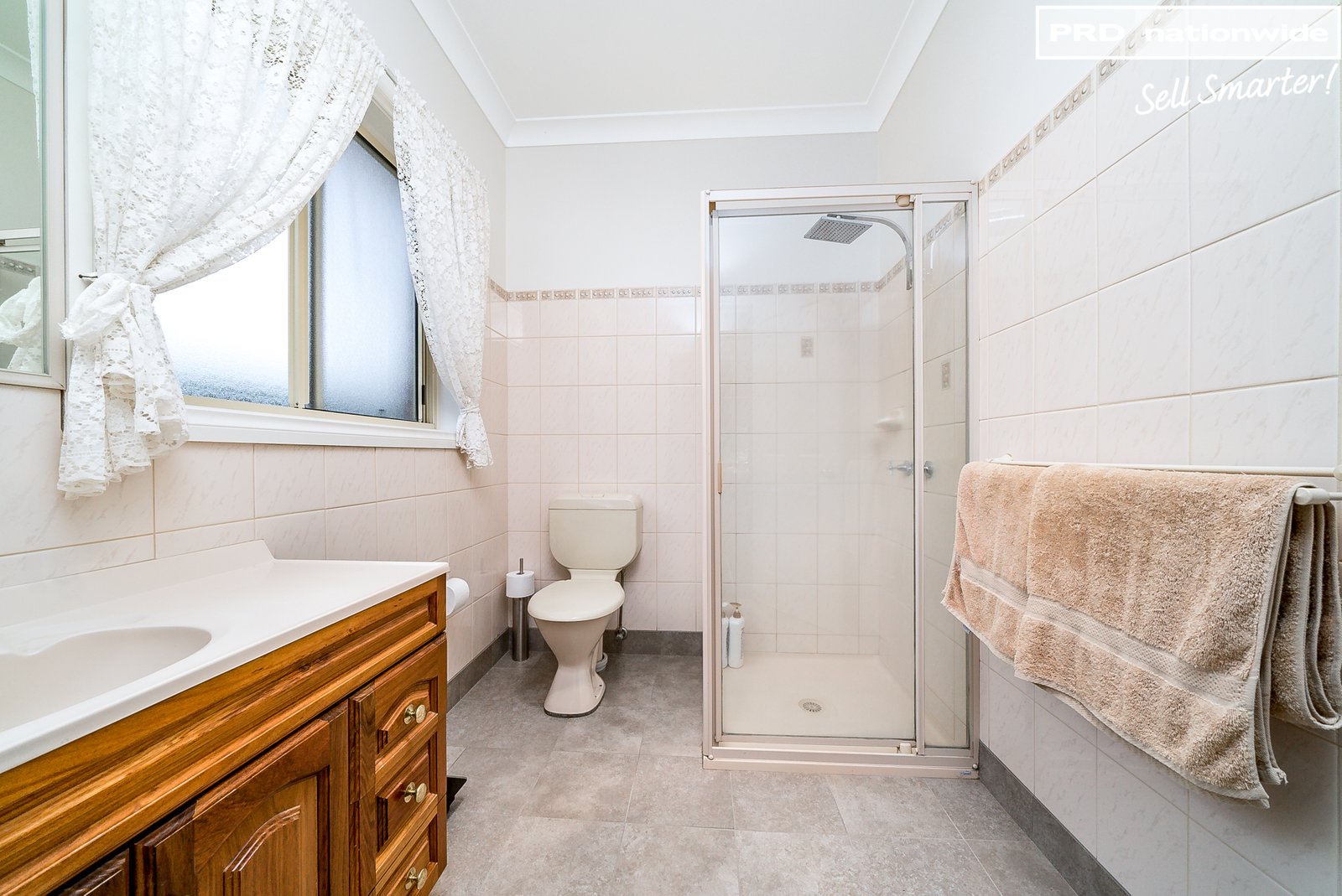 6 Campaspe Close SPRINGVALE 16