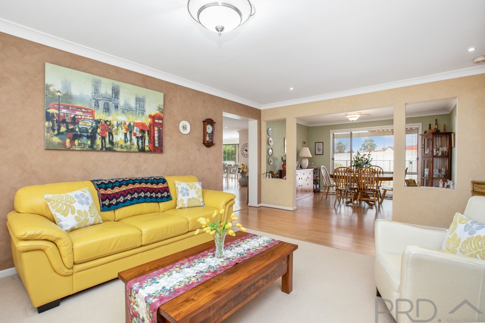 6 Campbell Close EAST MAITLAND 3