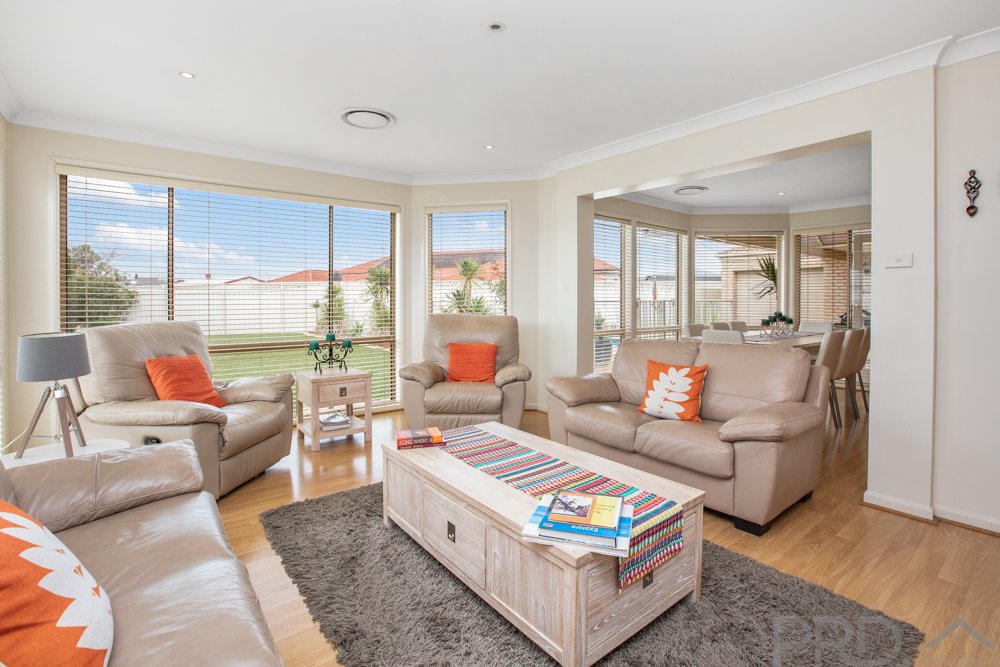 6 Campbell Close EAST MAITLAND 9