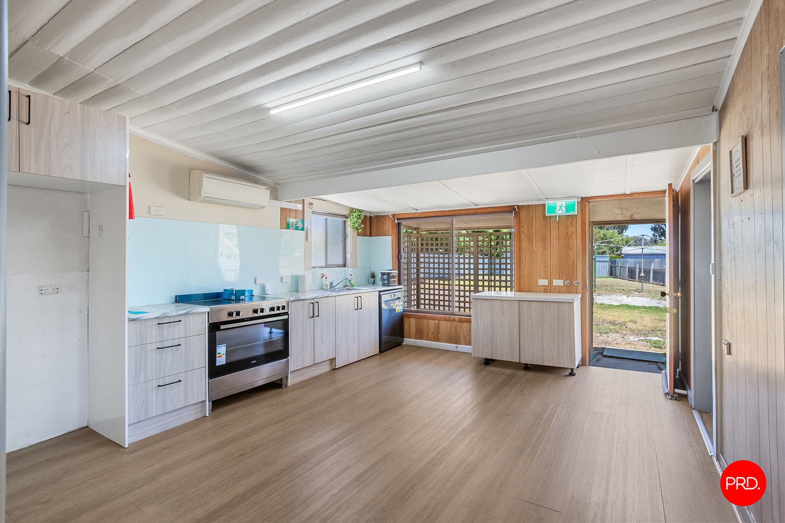 6 Campbell Street EAGLEHAWK 3