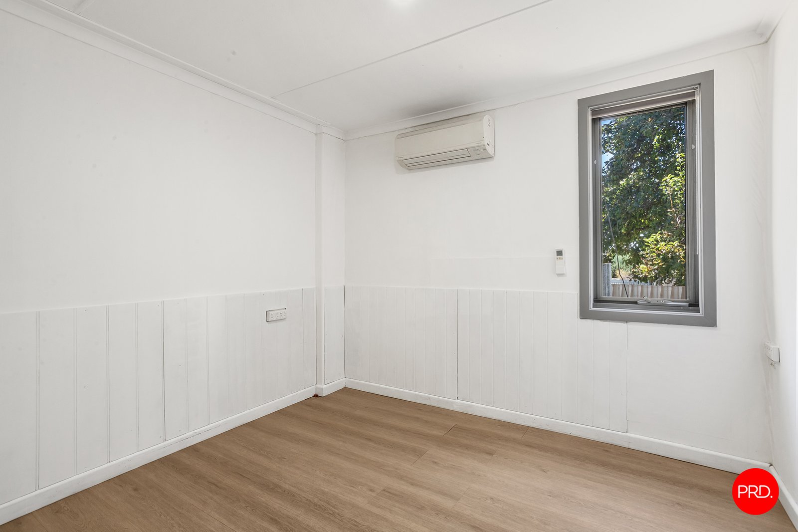 6 Campbell Street EAGLEHAWK 12