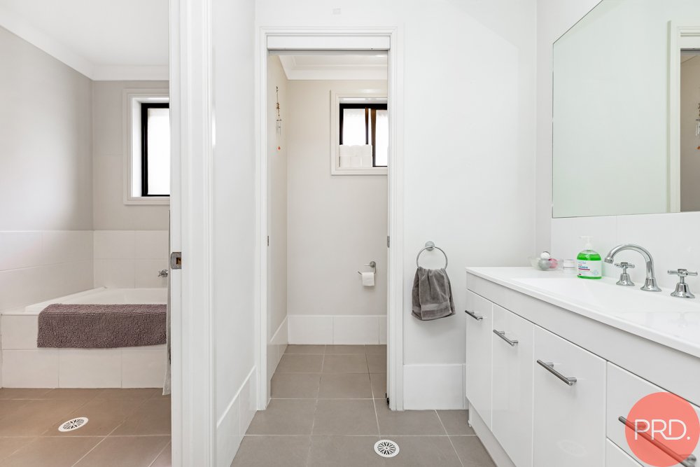 6 Capp Street LOCHINVAR 9