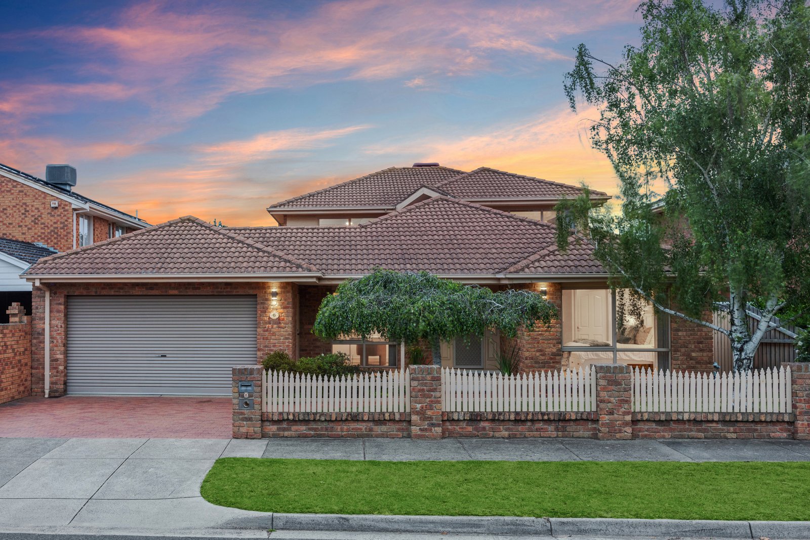 Gallery: 6 Cardinal Court