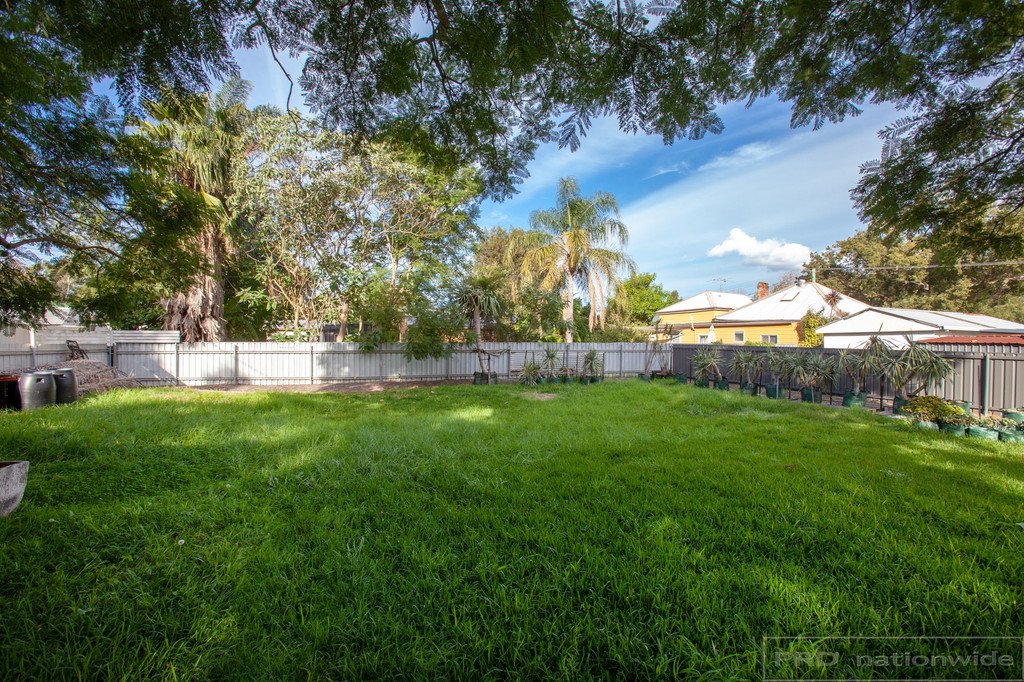 6 Cathcart Street MAITLAND 5