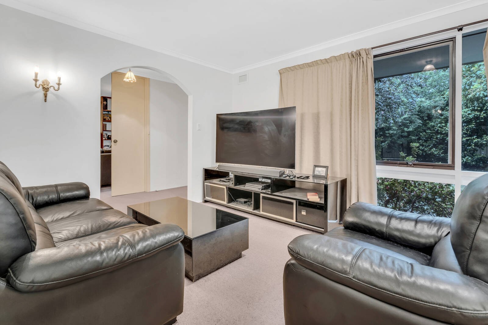 Real Estate and Property in 6 Cedar Court, Gisborne, VIC