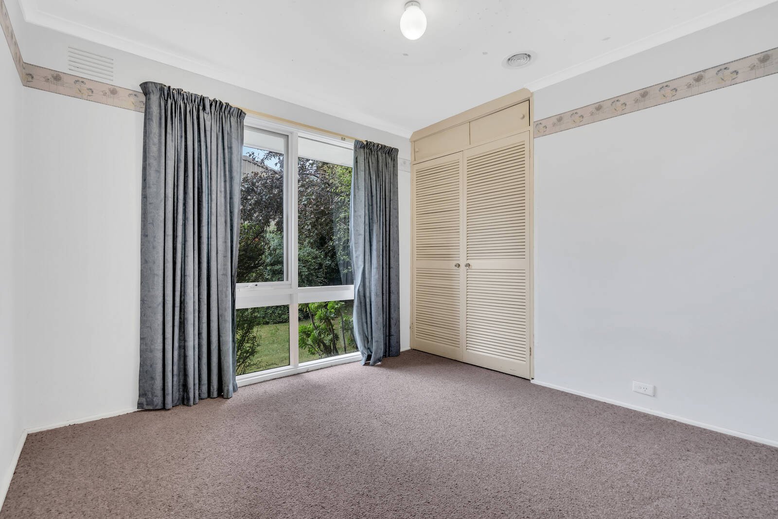 Real Estate and Property in 6 Cedar Court, Gisborne, VIC