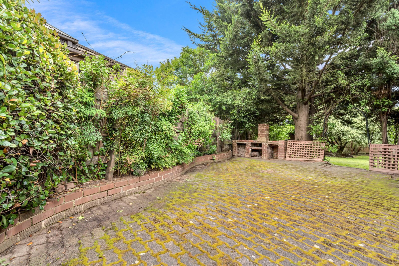 Real Estate and Property in 6 Cedar Court, Gisborne, VIC