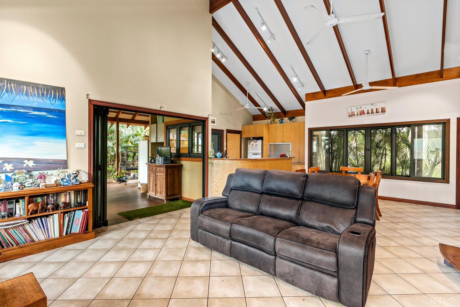 6 Celtic Loop CABLE BEACH 6