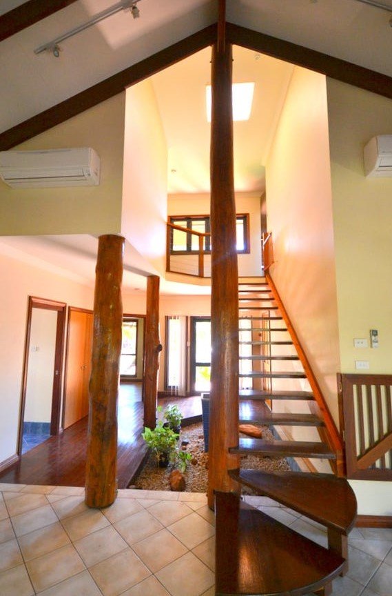 6 Celtic Loop CABLE BEACH 6