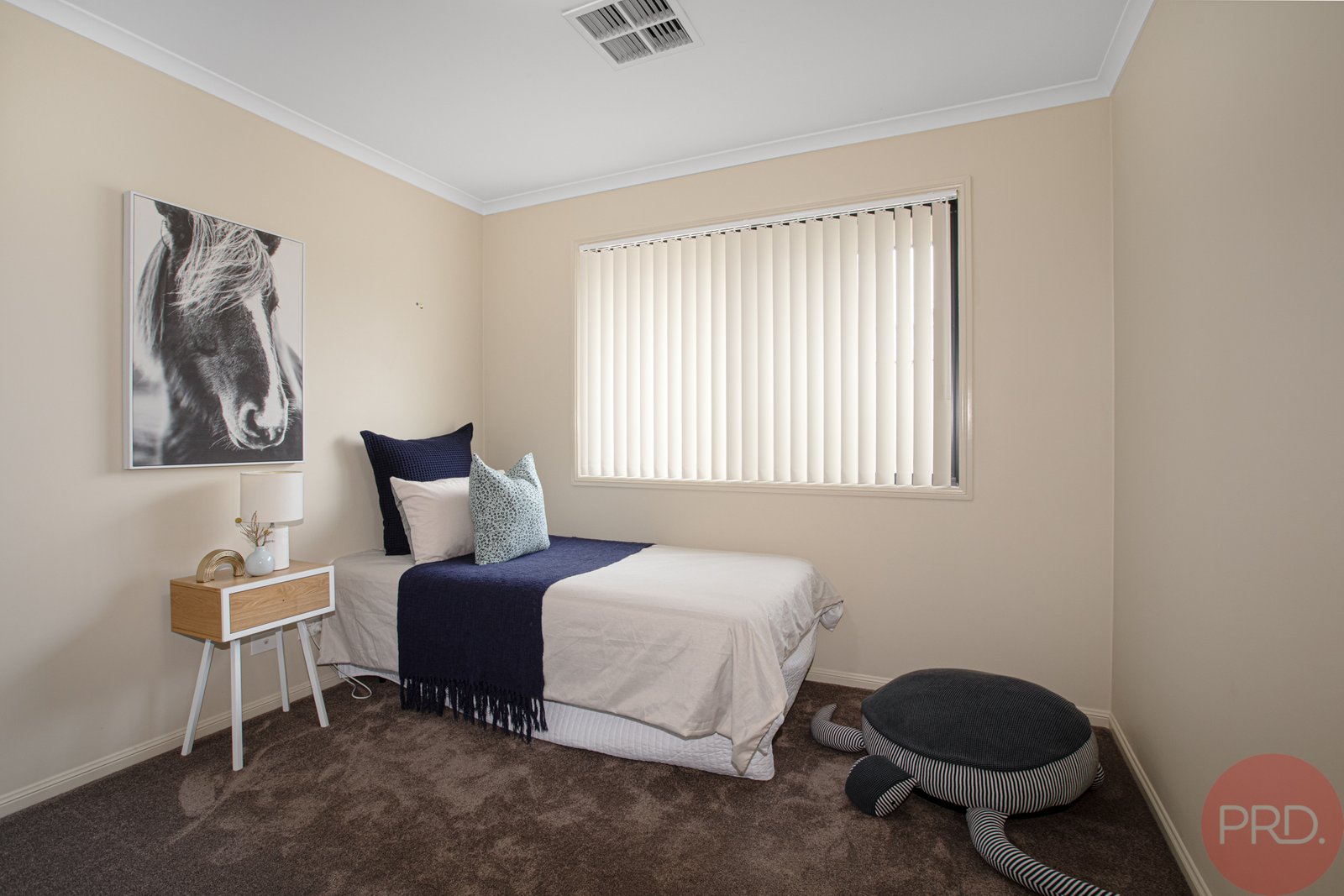 6 Centre Street GRETA 10