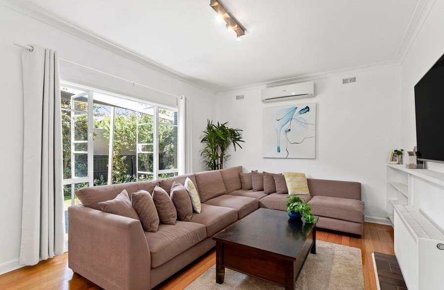 Gallery: 6 Charles Street