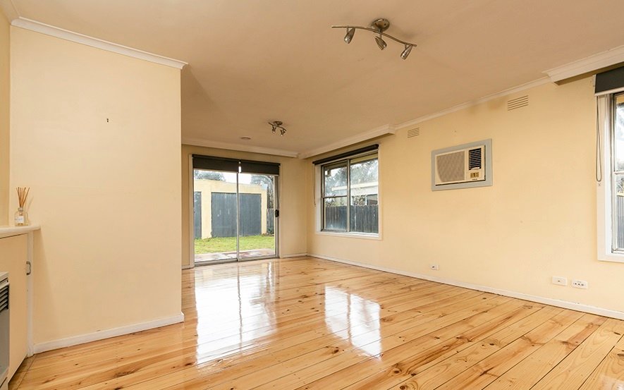 Gallery: 6 Chevron Court