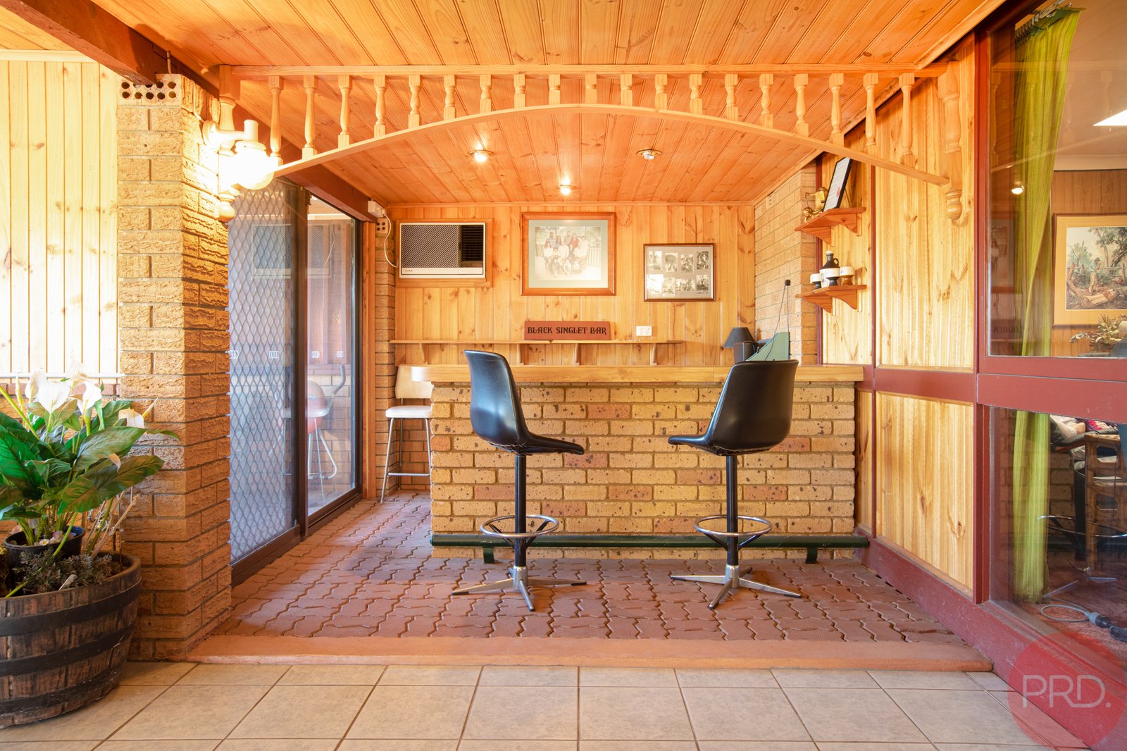 6 Chidley Crescent METFORD 9