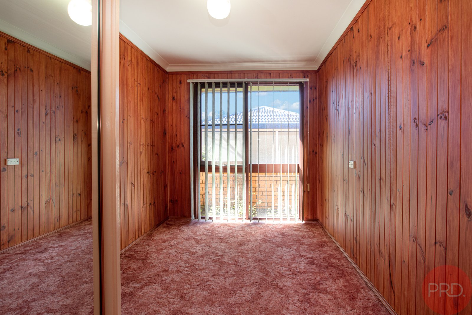 6 Chidley Crescent METFORD 14