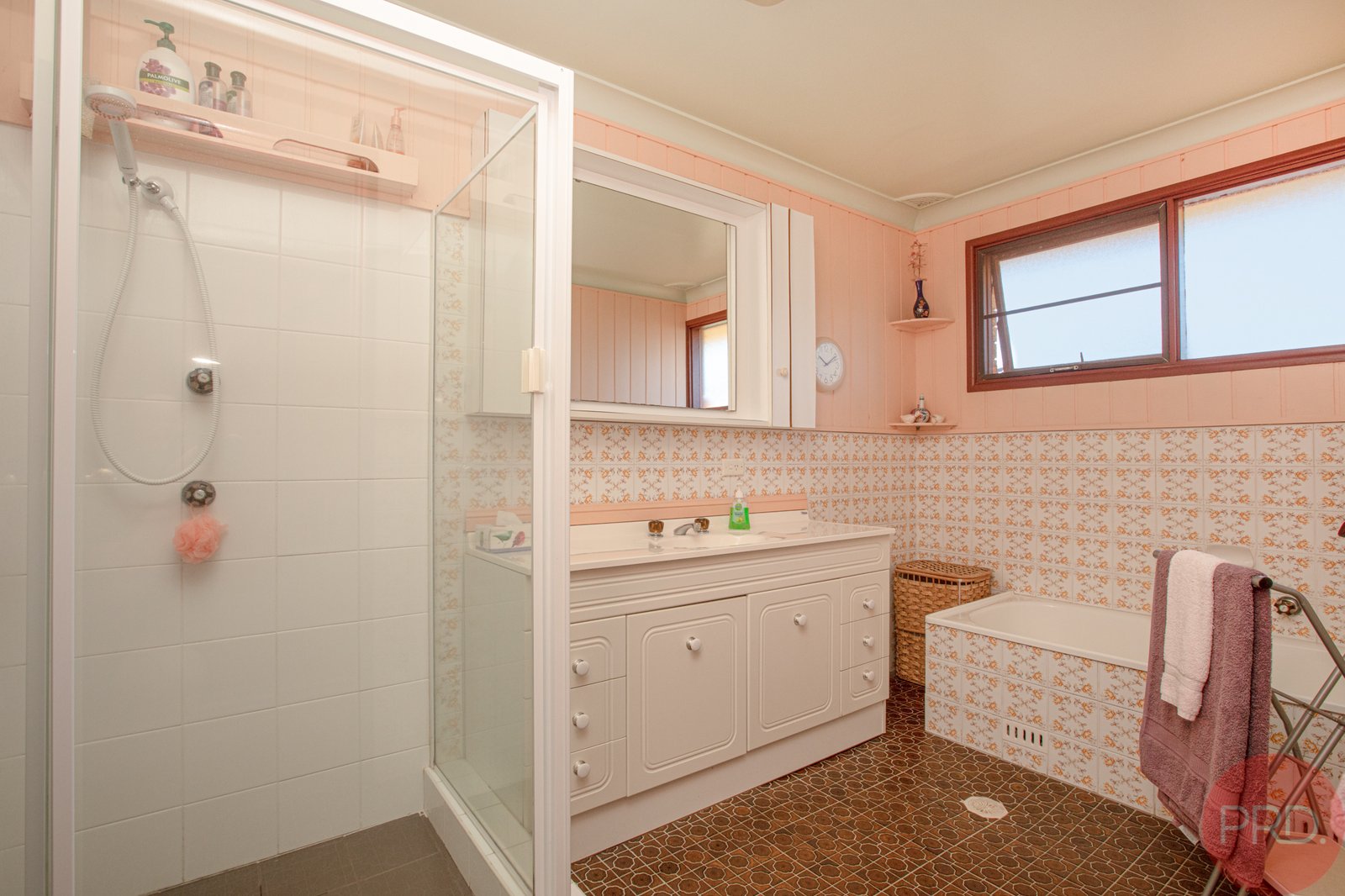 6 Chidley Crescent METFORD 15