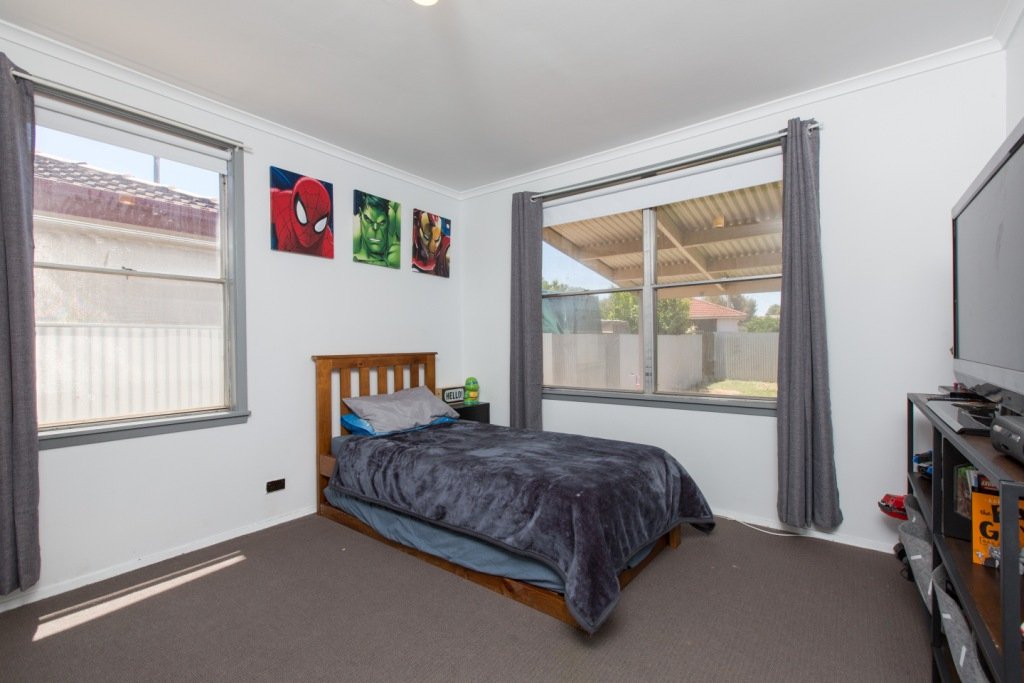 6 Christie Parade MILDURA 5