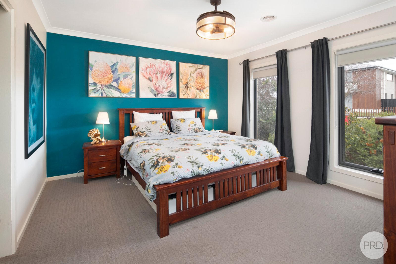 6 Cinnamon Drive LAKE GARDENS 4