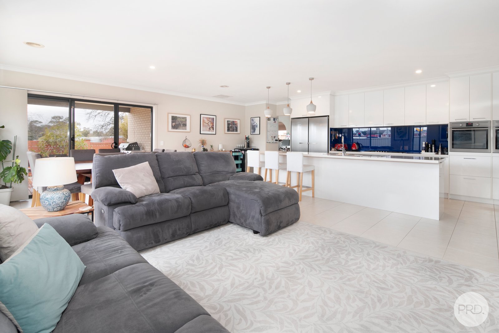 6 Cinnamon Drive LAKE GARDENS 6