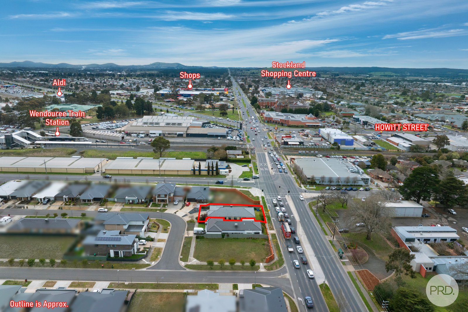 6 Cinnamon Drive LAKE GARDENS 23