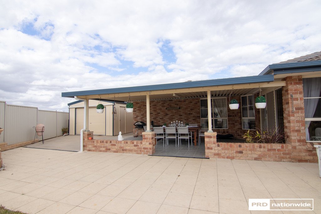 6 Clancy Court TAMWORTH 15