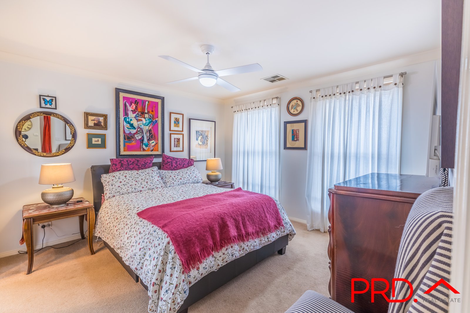 6 Clancy Court TAMWORTH 9