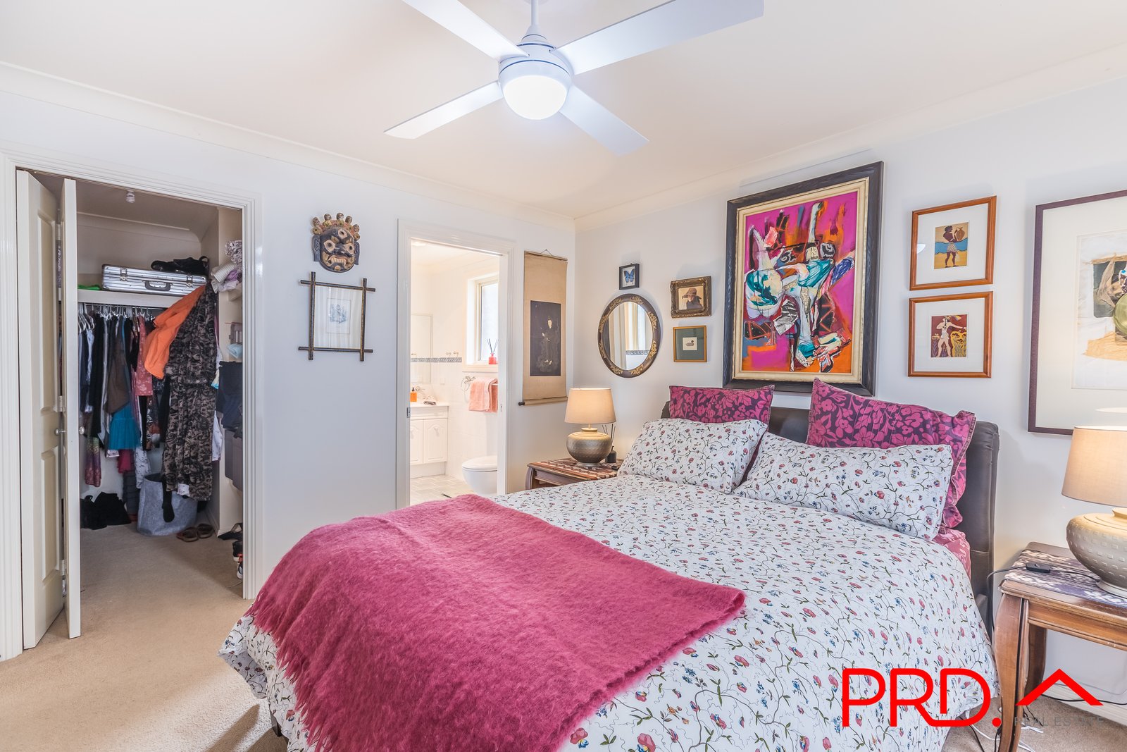 6 Clancy Court TAMWORTH 10