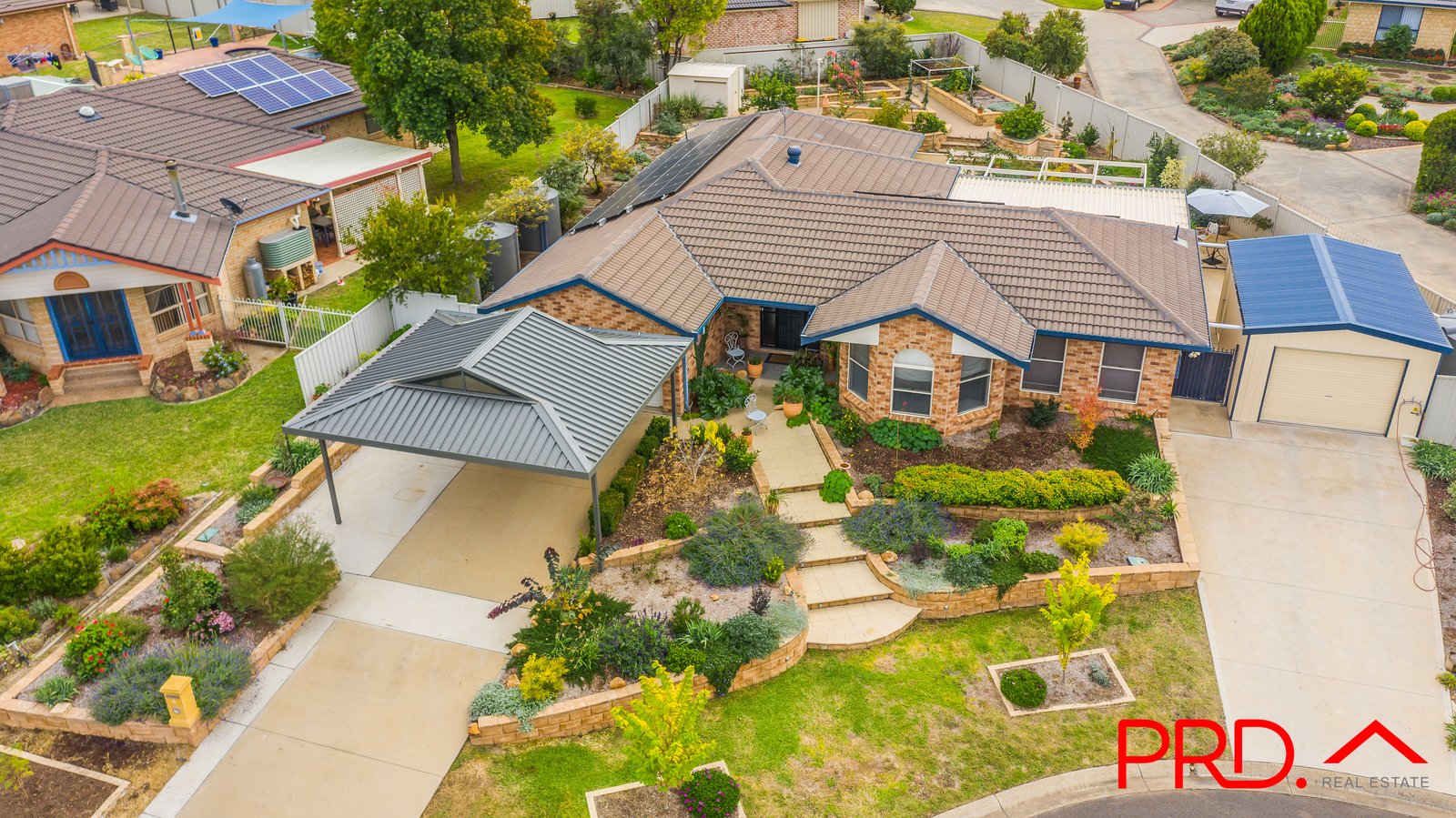 6 Clancy Court TAMWORTH 27