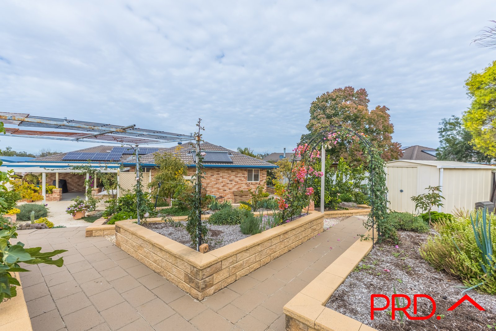 6 Clancy Court TAMWORTH 28