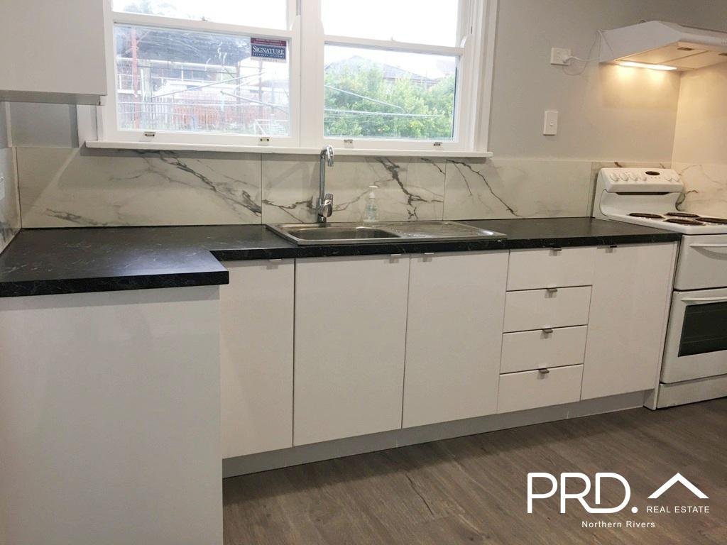 6 Clarence Street CASINO 4