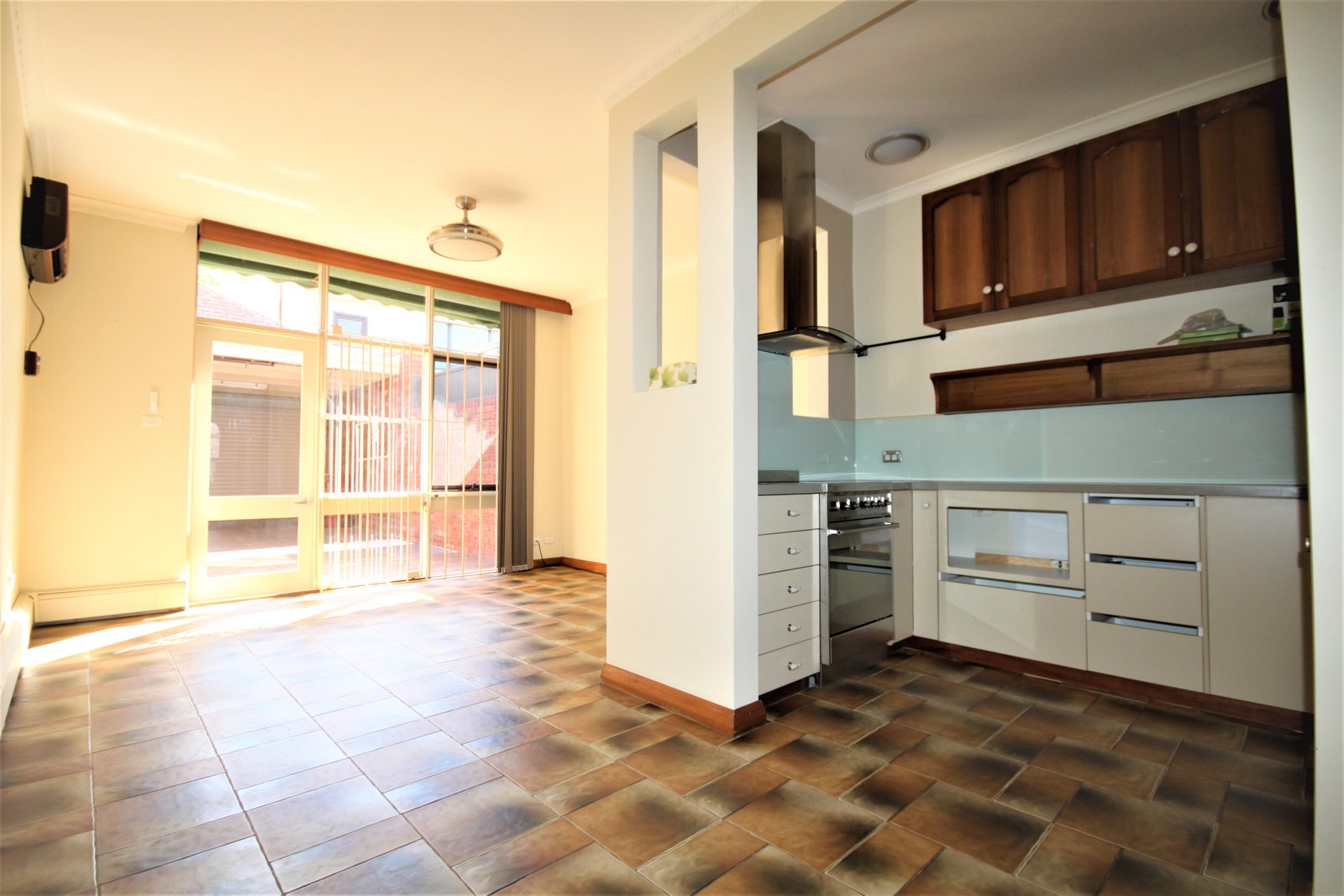 Gallery: 6 Clarendon Place