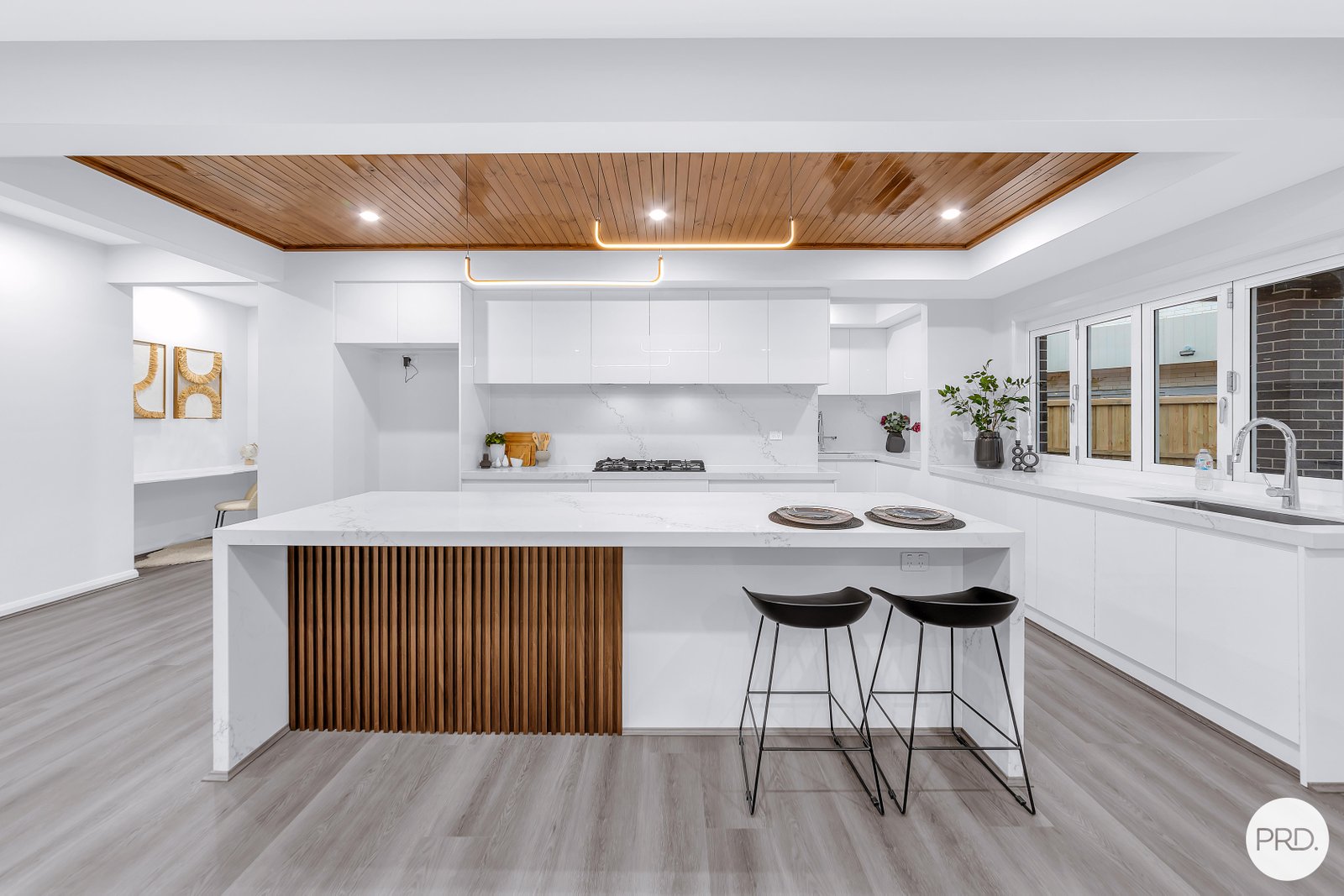 6 Clematis Street CLYDE NORTH 1