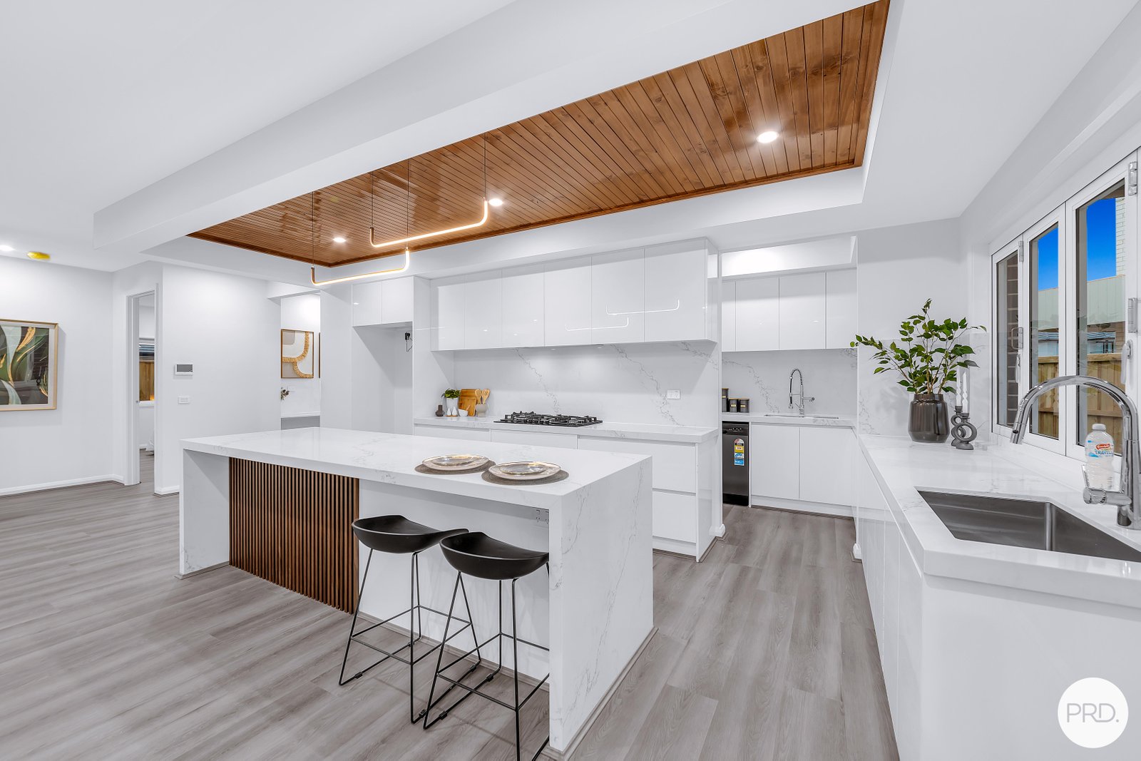 6 Clematis Street CLYDE NORTH 8