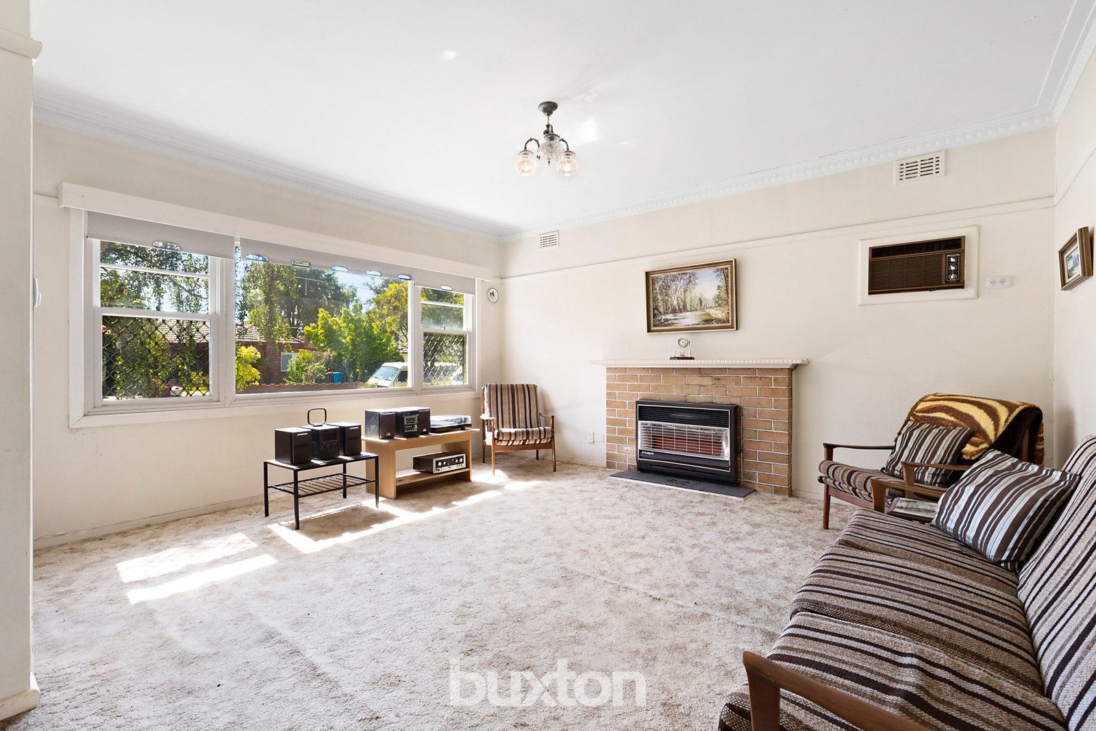 Gallery: 6 Clements Street