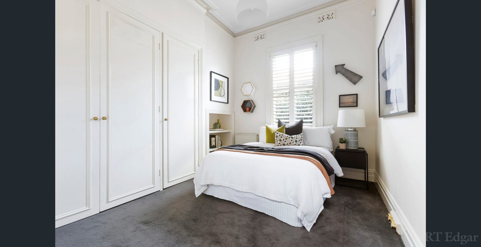 Real Estate and Property in 6 Clive Road, Hawthorn East, VIC