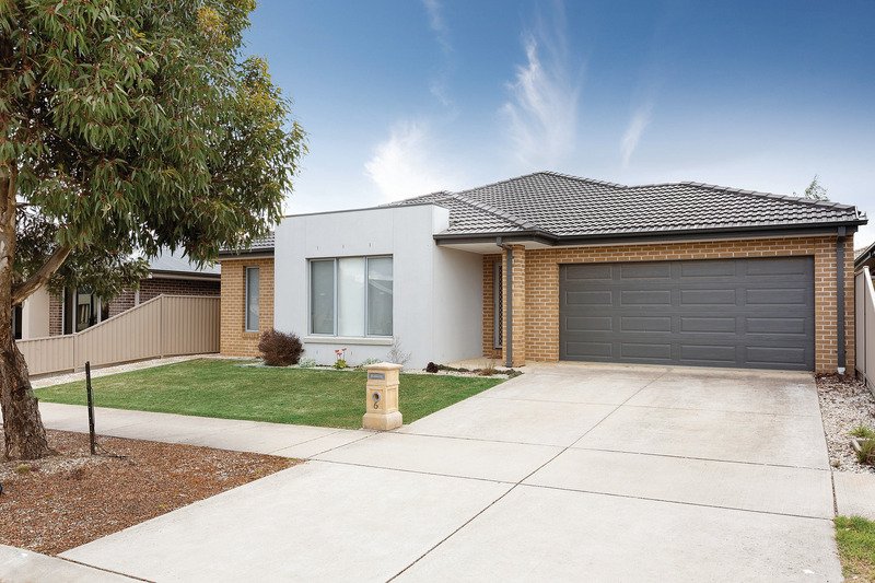 Gallery: 6 Clovedale Avenue