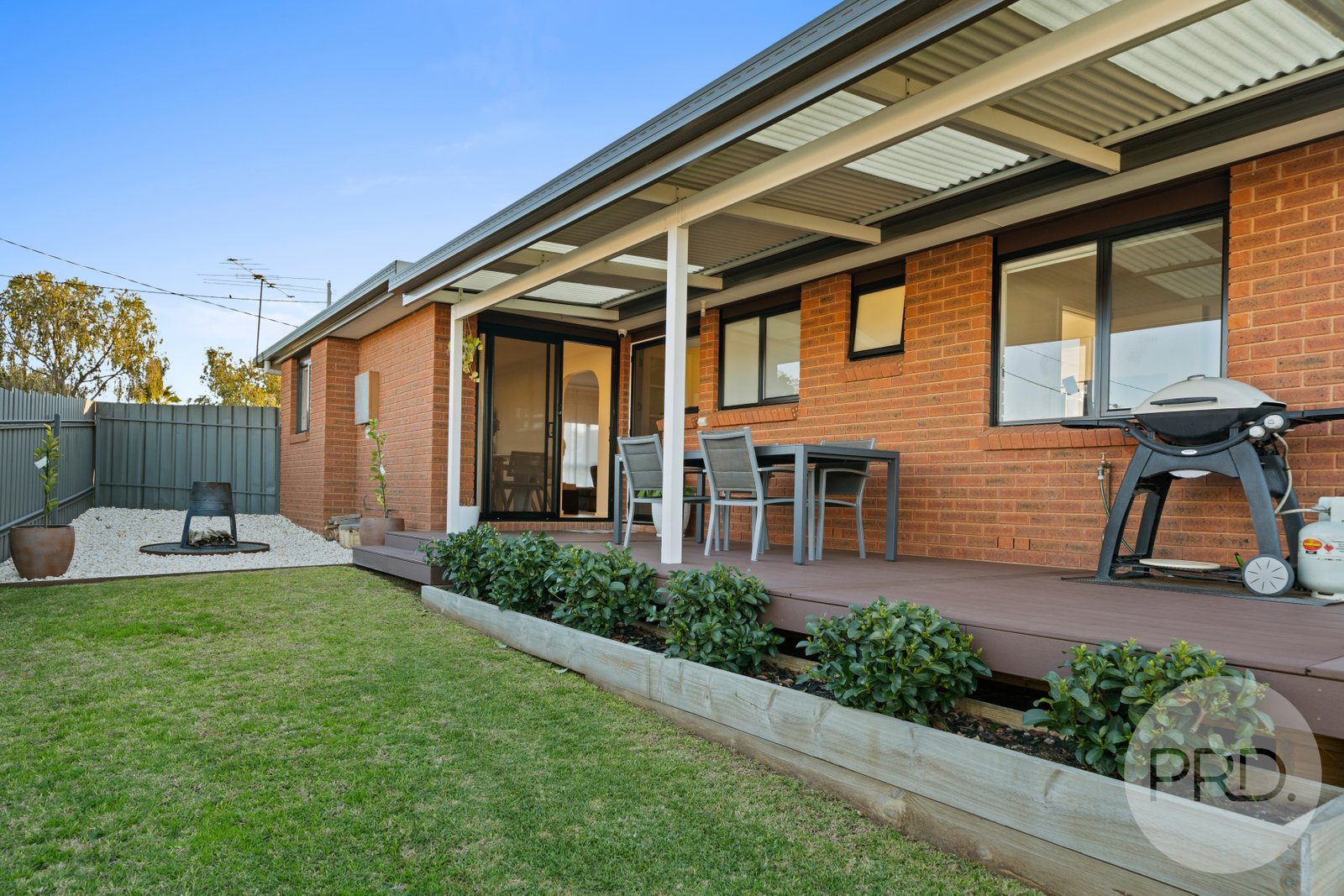 6 Clowes Place ASHMONT 15