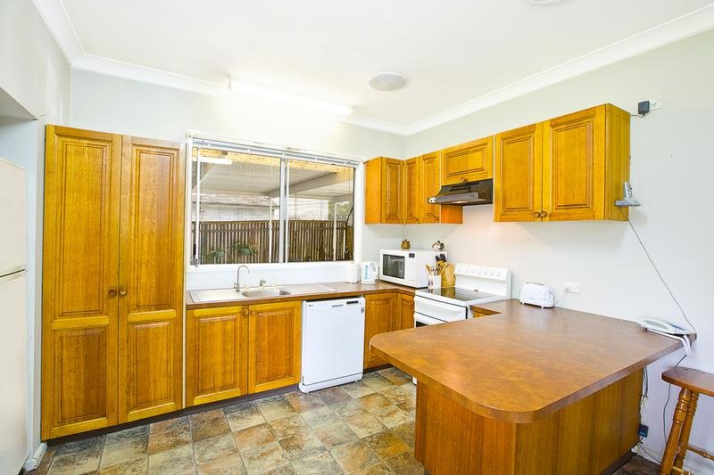 6 Coates Street MOUNT DRUITT 3