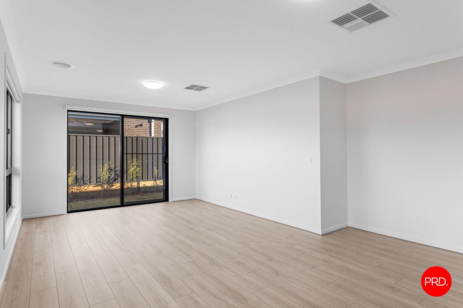 6 Coffey Street HUNTLY 9
