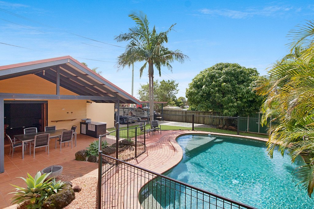 6 Collier Street CUDGEN 8