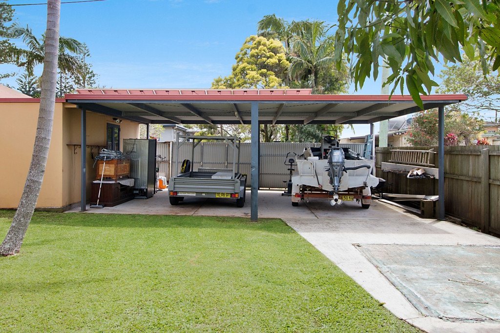 6 Collier Street CUDGEN 11