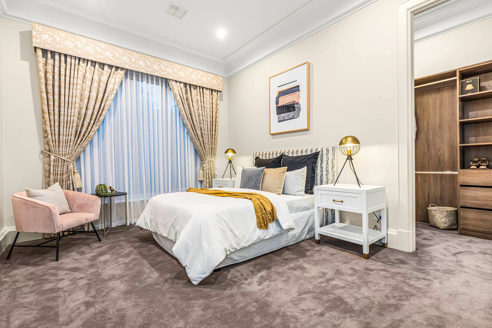 Real Estate and Property in 6 Connell Court, Balwyn, VIC