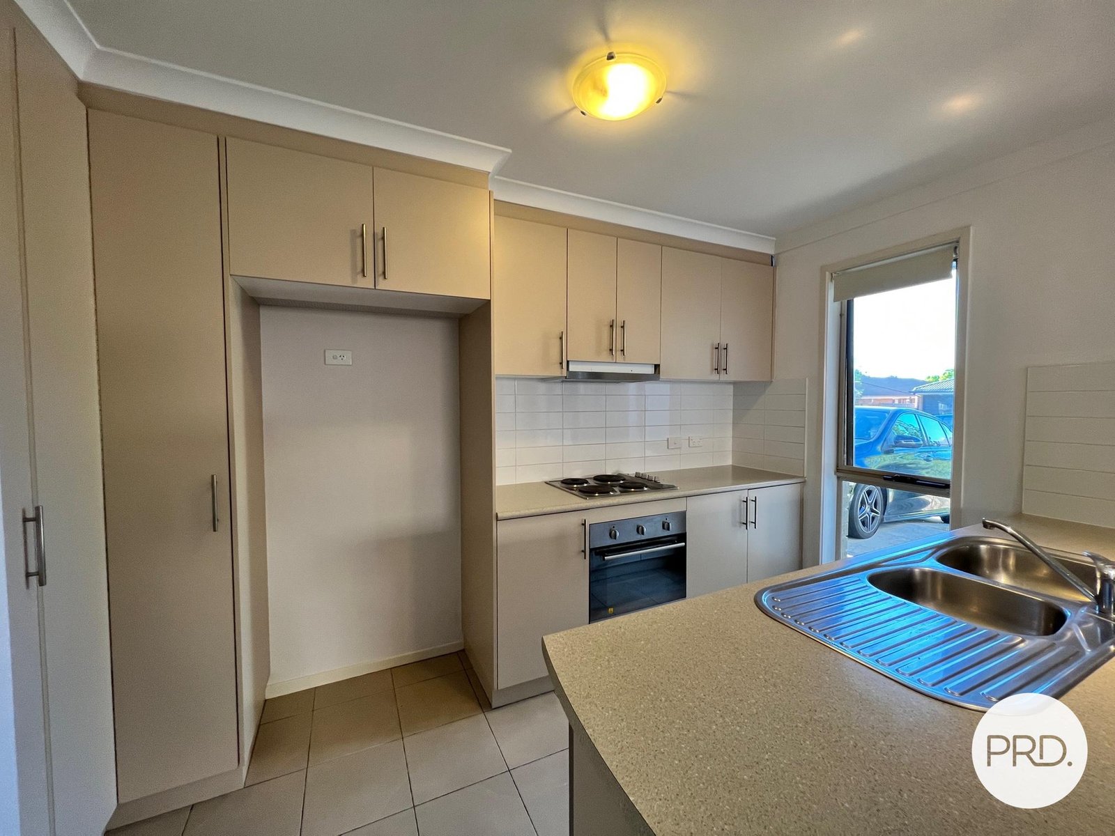 6 Constance Stone Street MACGREGOR 3